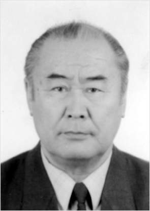 苏丹·张波拉托夫