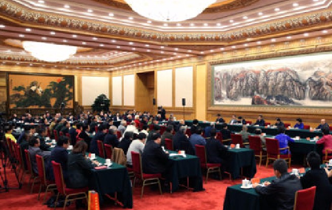 崇德尚艺 广大文艺工作者修好这门功课