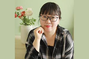 获奖作品：《宝水》作者：乔叶         获奖感言　　我一直认为，作家的写作必然在时代中。无论多么个人化的写作，也是这个时代的个人化写作。作家的写作必然会和时代场景时代情绪有关联。作家和时代，就是浪花和大海，庄稼和土地的关系。弱水三千，取一瓢饮，这一瓢水里也是时代的成分。在这个大时代里，我很幸运地取到了属于自己的《宝水》……