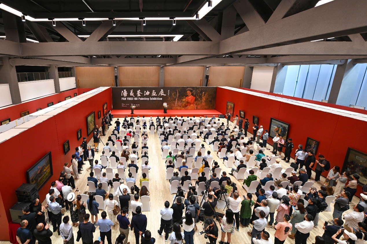 “潘义奎油画展”开幕式现场