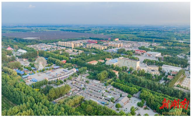 风景秀美的山西省汾阳市贾家庄村。