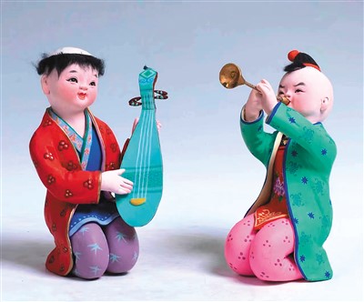 江苏无锡惠山泥塑《新春乐》　龚 琦 　　中国美术馆藏