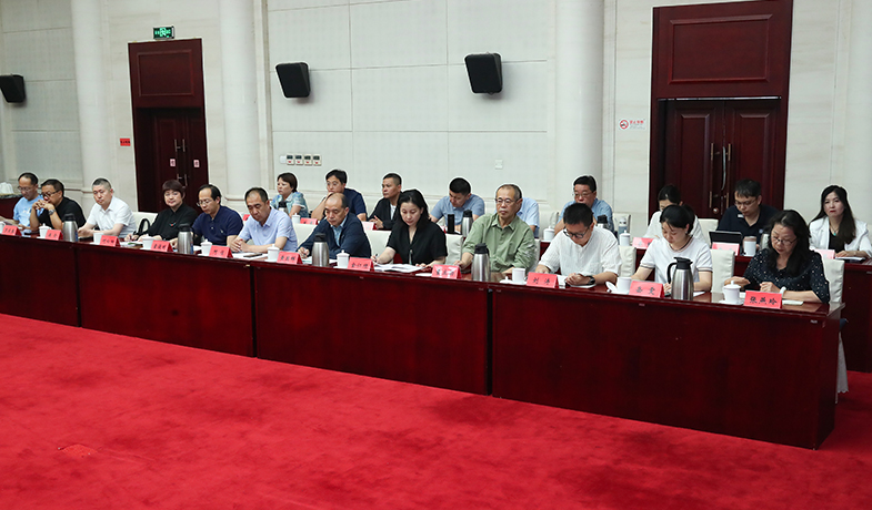 第十三届全国少数民族文学创作骏马奖评委