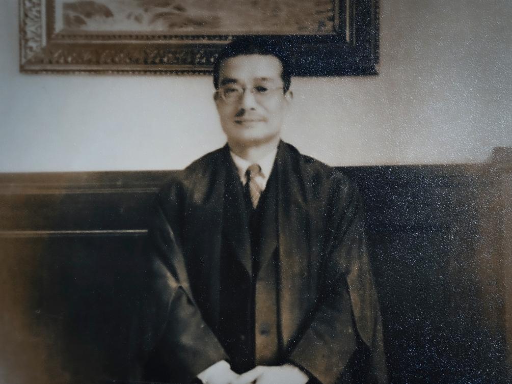 http://www.news.cn/20250815/41ed0e557ee74873b4573084dd686f0b/2025081541ed0e557ee74873b4573084dd686f0b_0408e7f8e86040889875b8035ea6877b.jpg