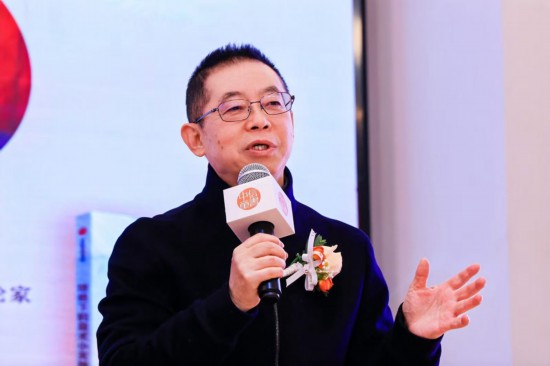作家简平